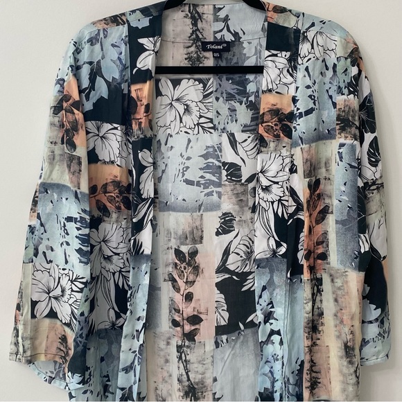 Tolani Kimono top Modal OS Floral Boho Hippie Lagenlook Lightweight Slits - Picture 3 of 10